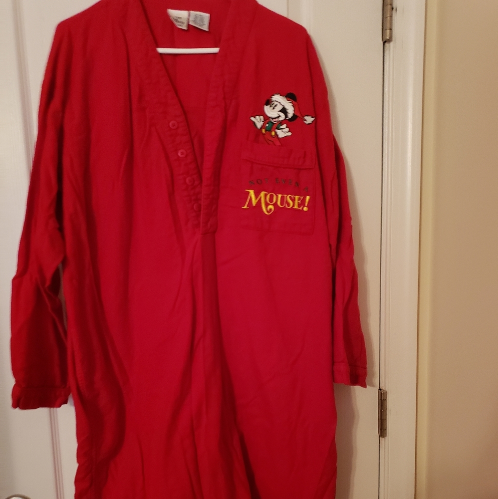 Night Shirt with Mickey Mouse logo